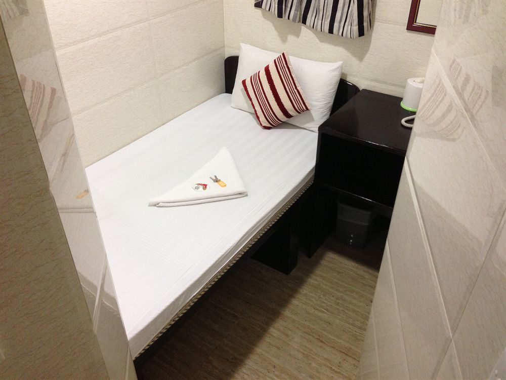 Shanghai Hostel Hk Hong Kong Extérieur photo